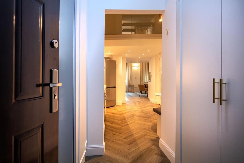 Orangehomes Luxury Apartment Next To Gellert Hill بودابست المظهر الخارجي الصورة
