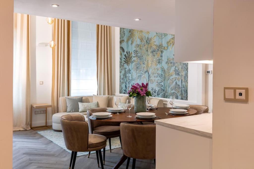 Orangehomes Luxury Apartment Next To Gellert Hill بودابست المظهر الخارجي الصورة